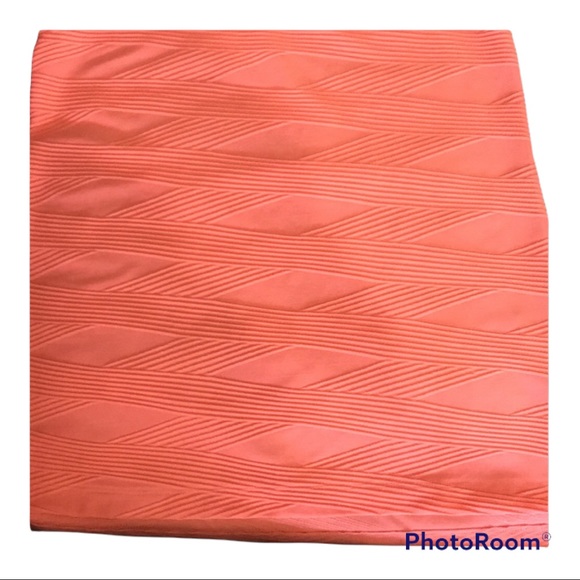 Dana Buchman top. - Picture 3 of 5